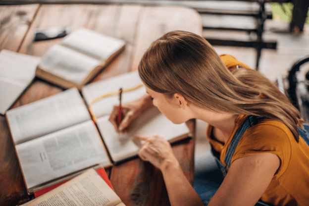 How to Survive Long Study Sessions: 4 Unique Tips for Students